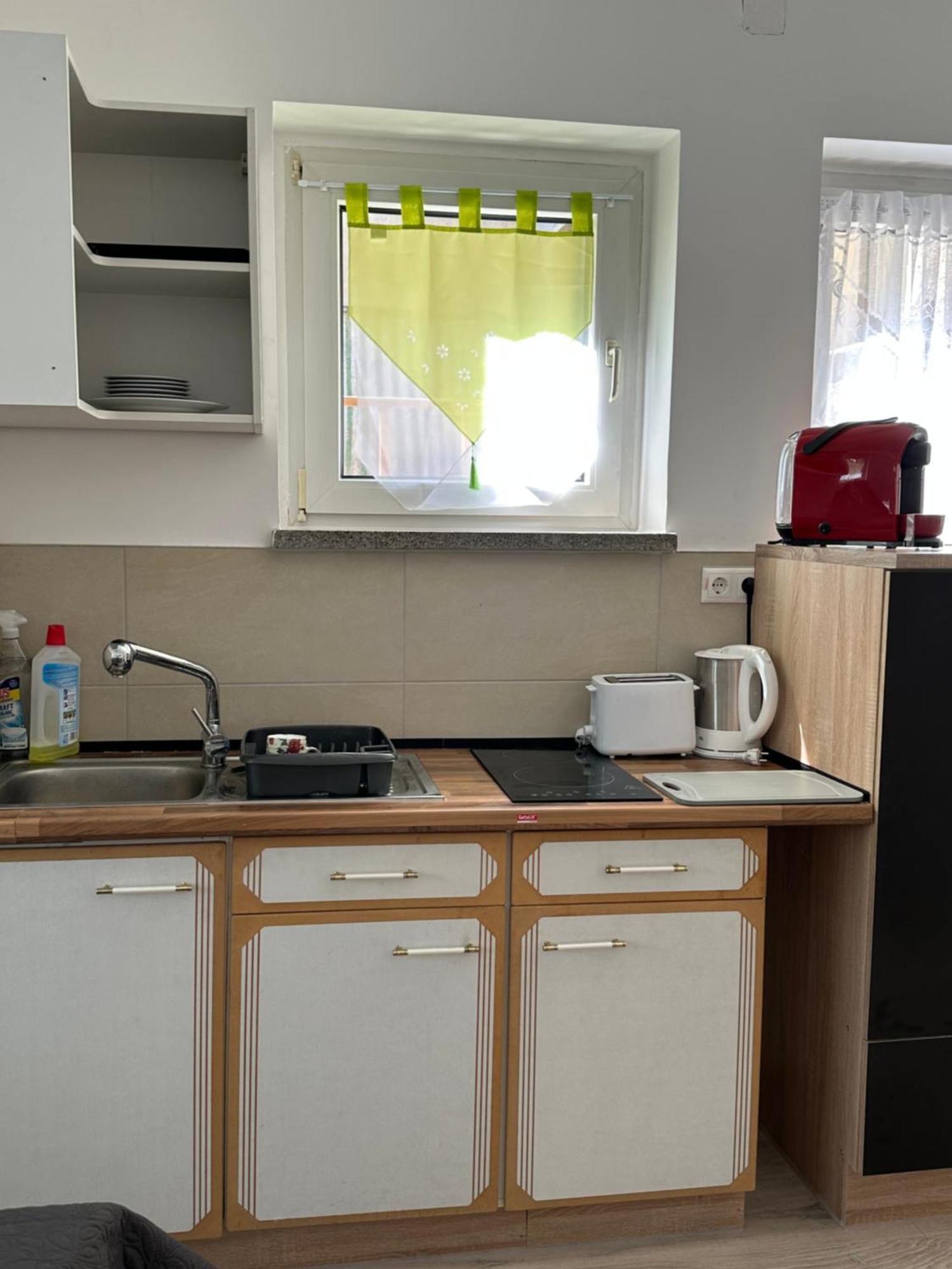 Ein Zimmer Wohnung Am Markt Oelsnitz  외부 사진